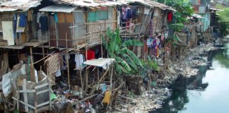 Wycieczki do slumsów